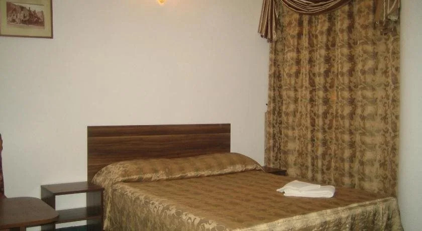 Hotel Rino