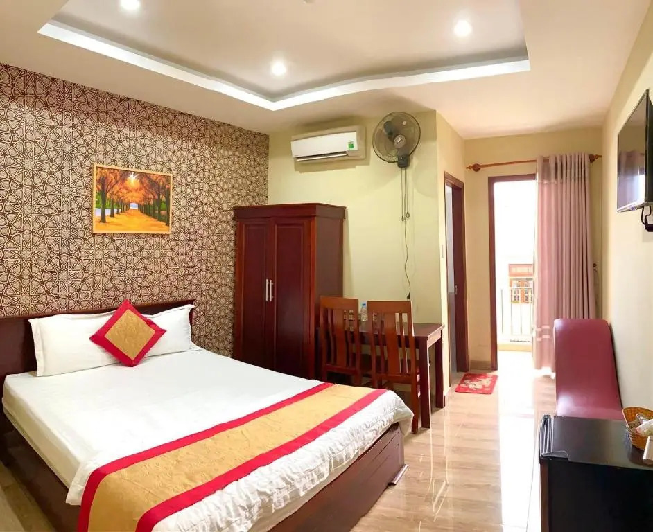 Hoa Sua Hotel