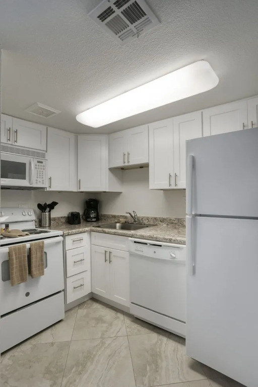 Park Suites at 145 - One Bedroom Apartment