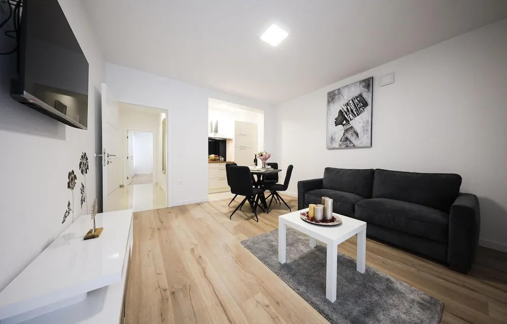 Nice Apartment in Zadar With 1 Bedrooms, Wifi and Outdoor Swimming Pool