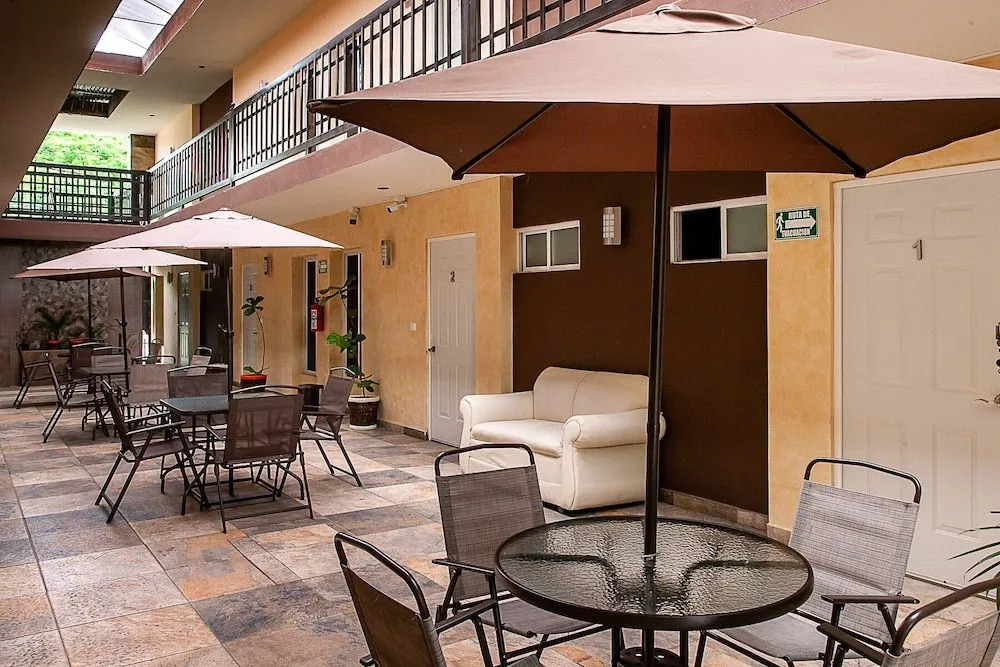 Hotel Huaxteca Inn