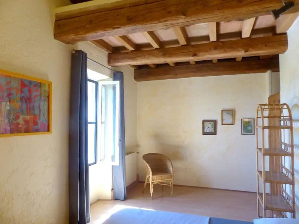 Villa With 5 Bedrooms in Uchaux, With Wonderful Mountain View, Private