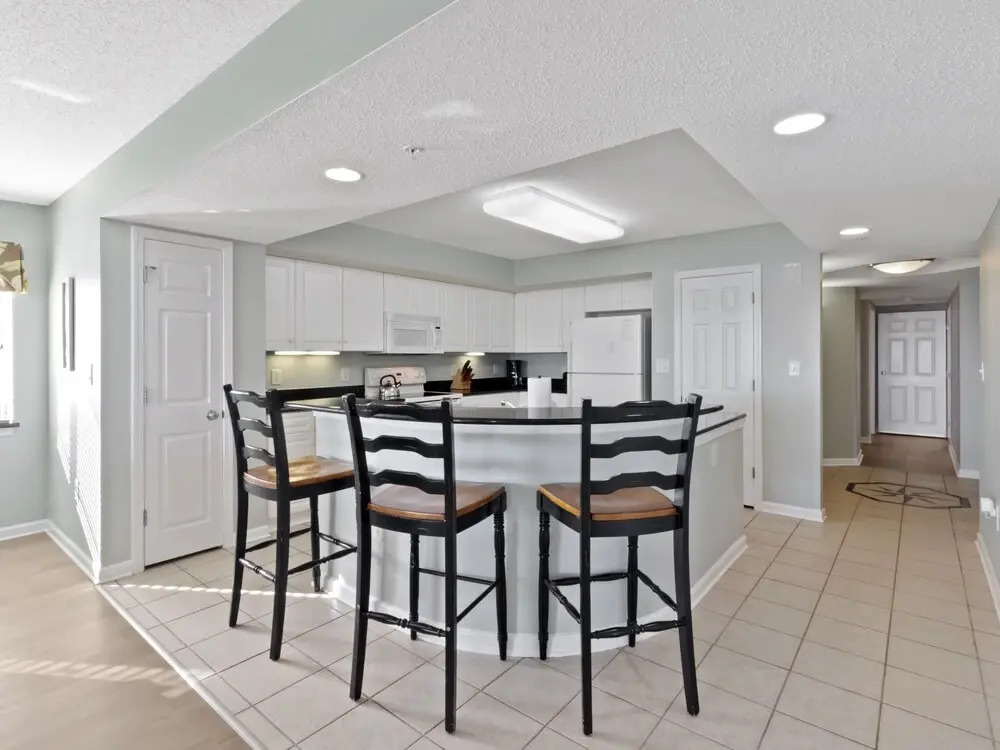 Yacht Club Villas #3-504
