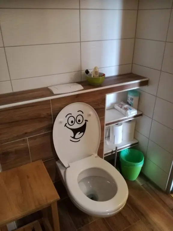 FeWo Schwarz