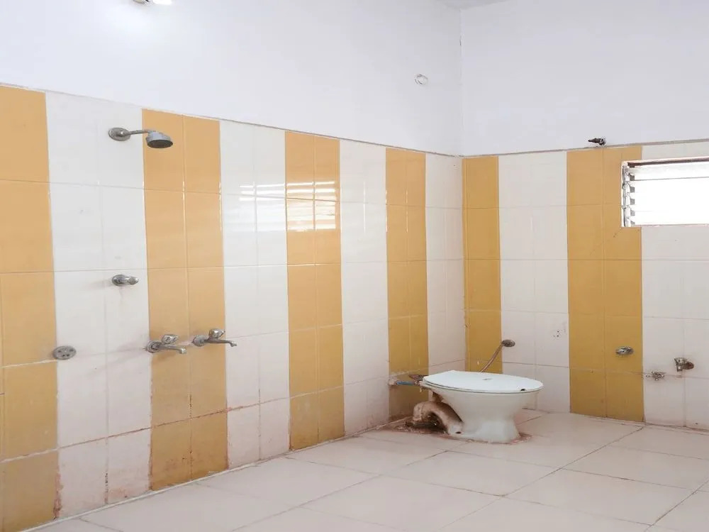 Spot on 44921 Hotel Satkar