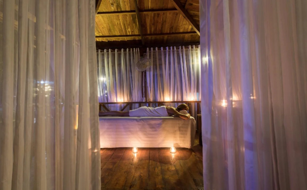 Isabella Resort