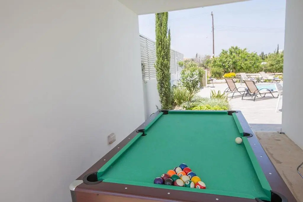 Villa Ochosto Helios - Beautiful 5 Bedroom Protaras Villa - Walking Distance