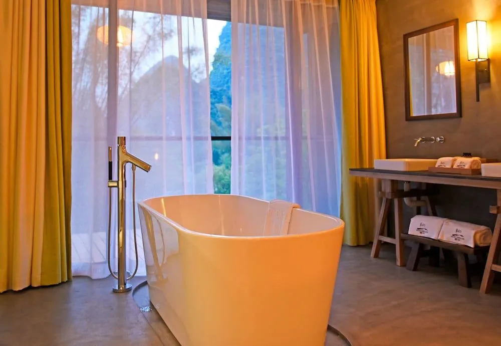 Heart Dweller Hotel