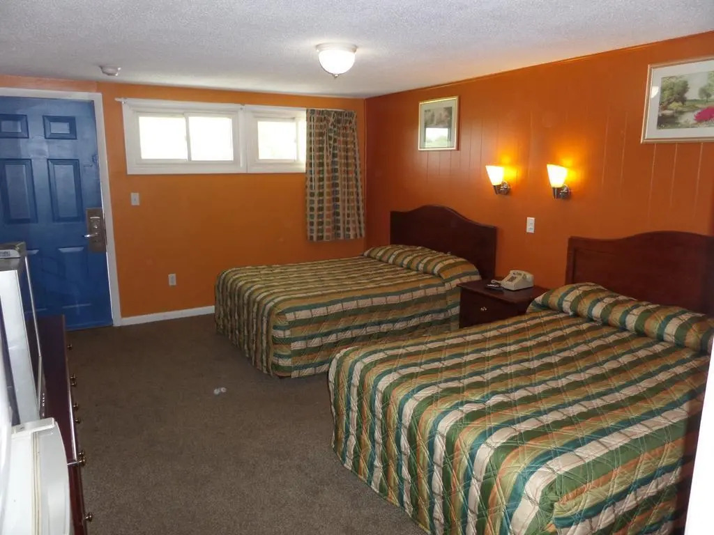 The Inn of Dayville