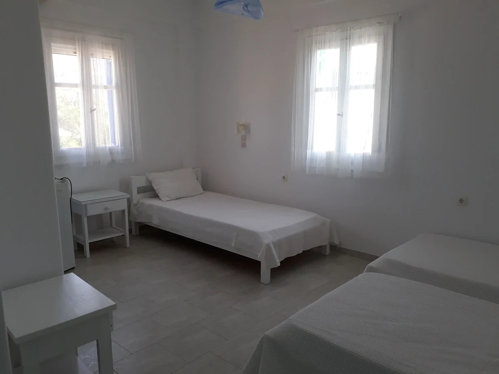 Aliki Panorama Rooms -breakfast included