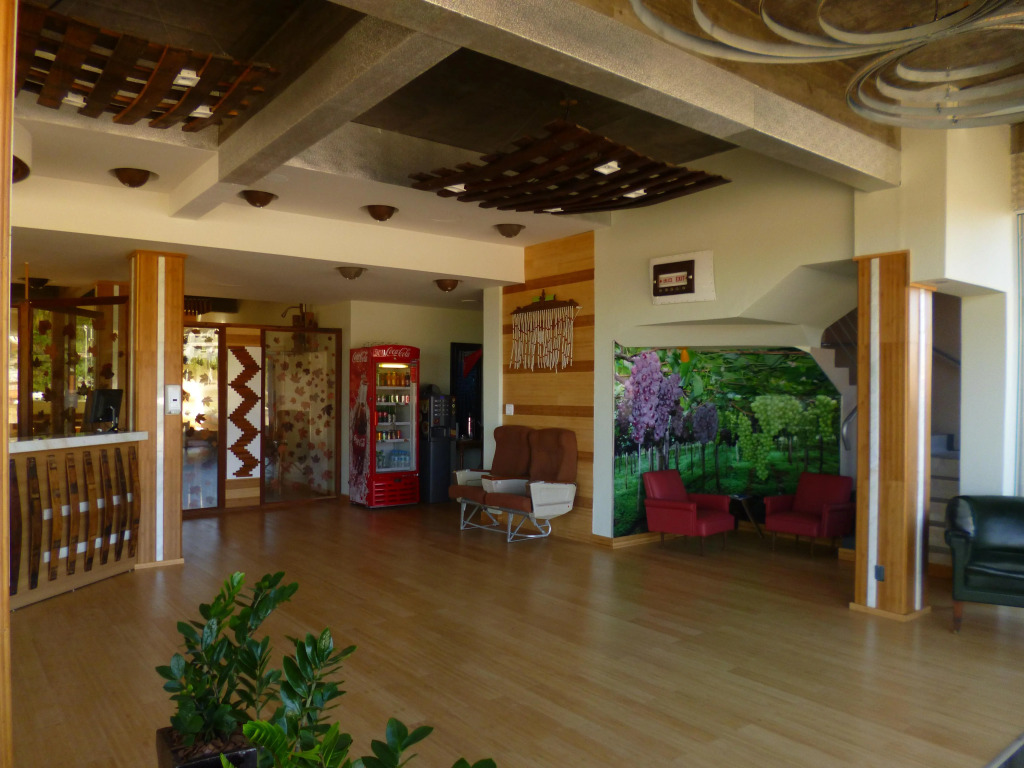 Adoro Hotel