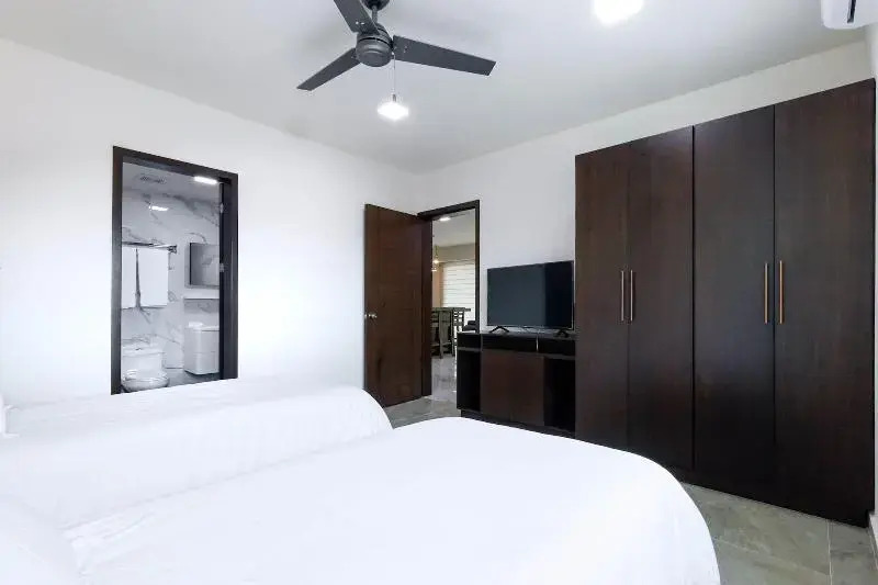 La Poza Suites