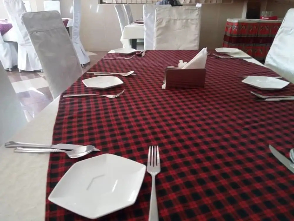 Rich Hotel