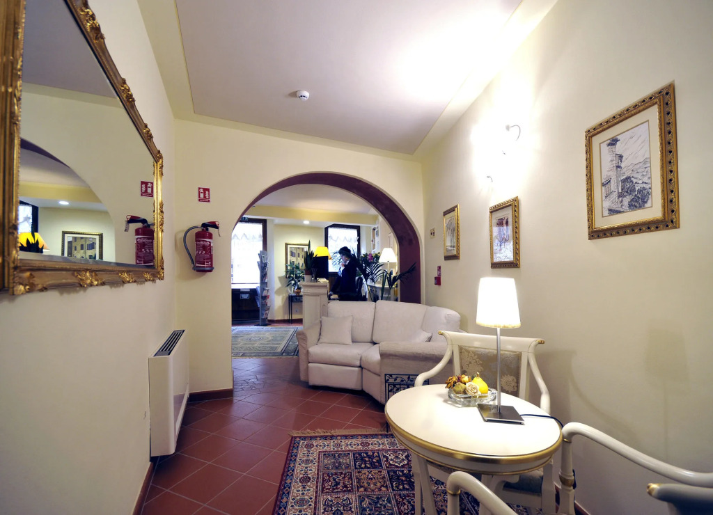 Hotel Volterra In Superior