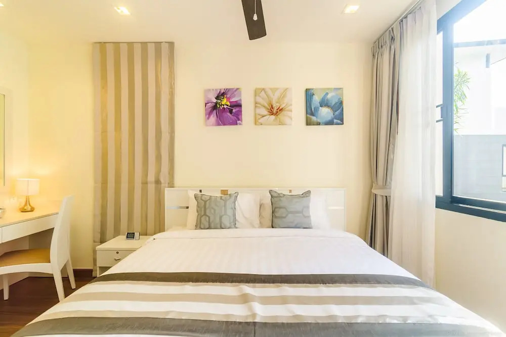 Elata House in Laguna with 3 Bedrooms
