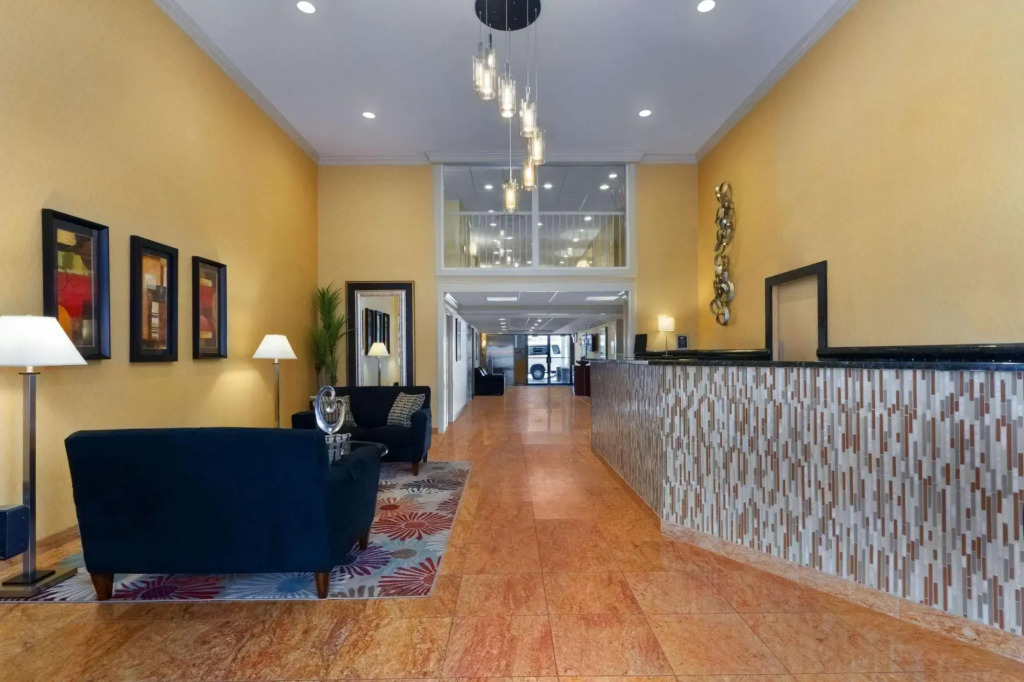 Holiday Inn Express