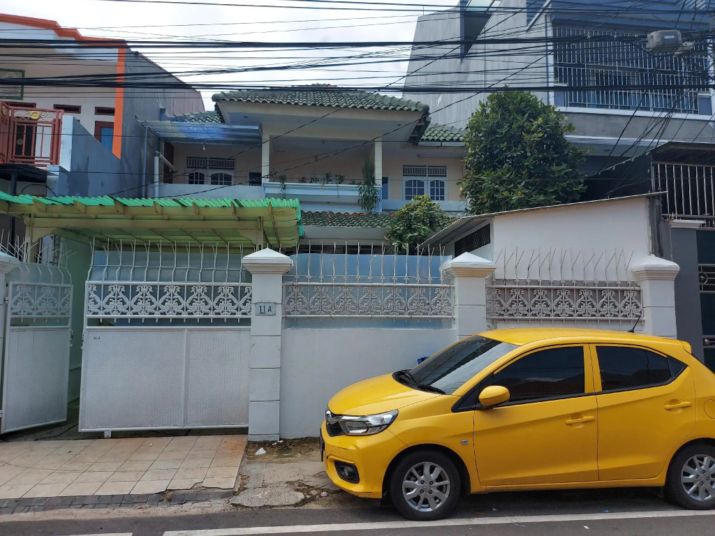 Eiffel Residence Tarakan - Female Only