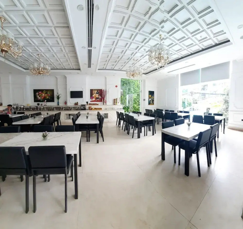 Acnos Grand Hotel