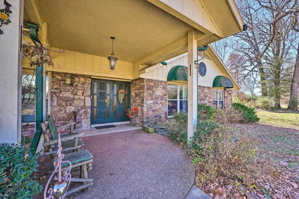 Private Pond + Patio: Expansive Escape in Rogers