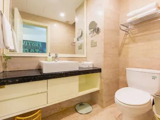 Hengdian Film Town Fengjing Jiali Hotel (Qingming Shanghe Tu Branch)