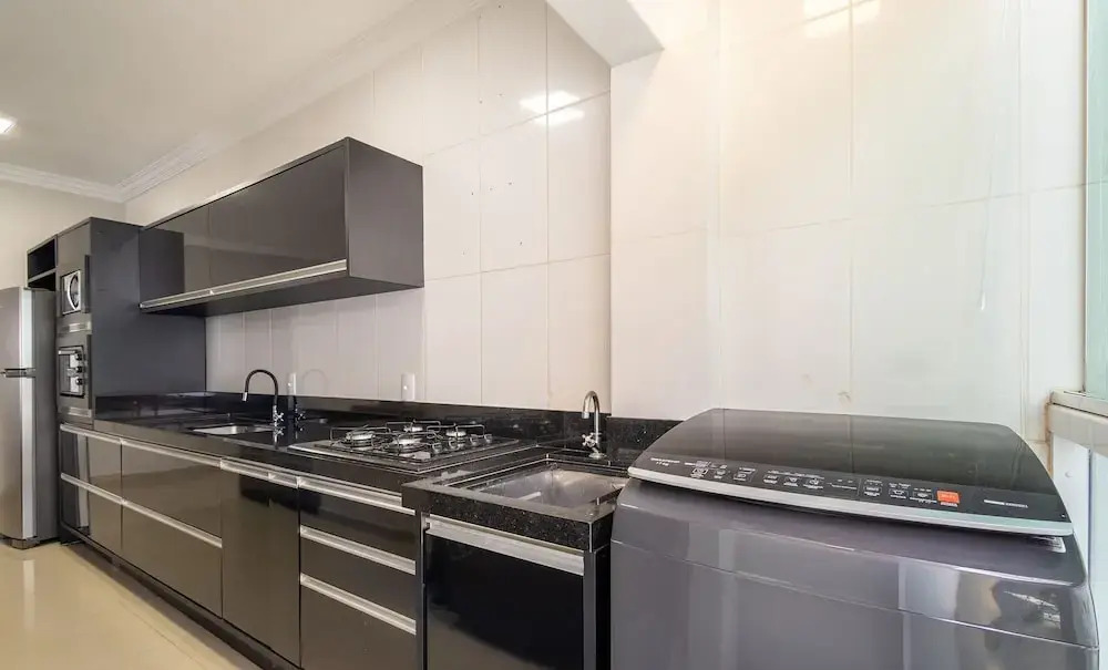2BR Aptbbq, Garage, Near Beach Ltl0301