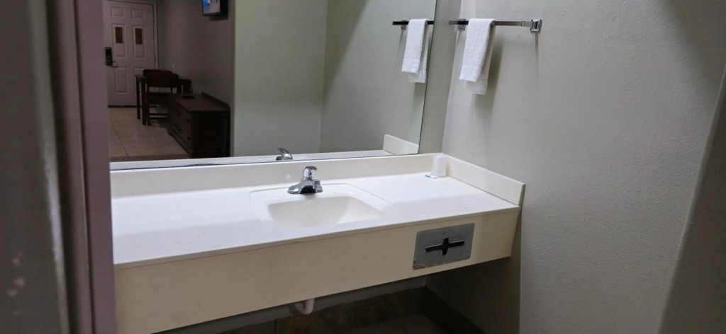 Texas Inn and Suites RGV