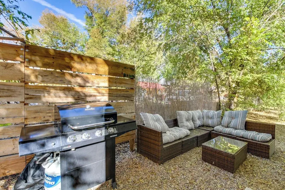 Stylish Home 2 Mi to Old Town Albuquerque!