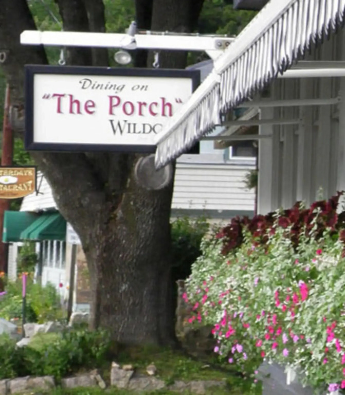 Wildcat Inn and Tavern