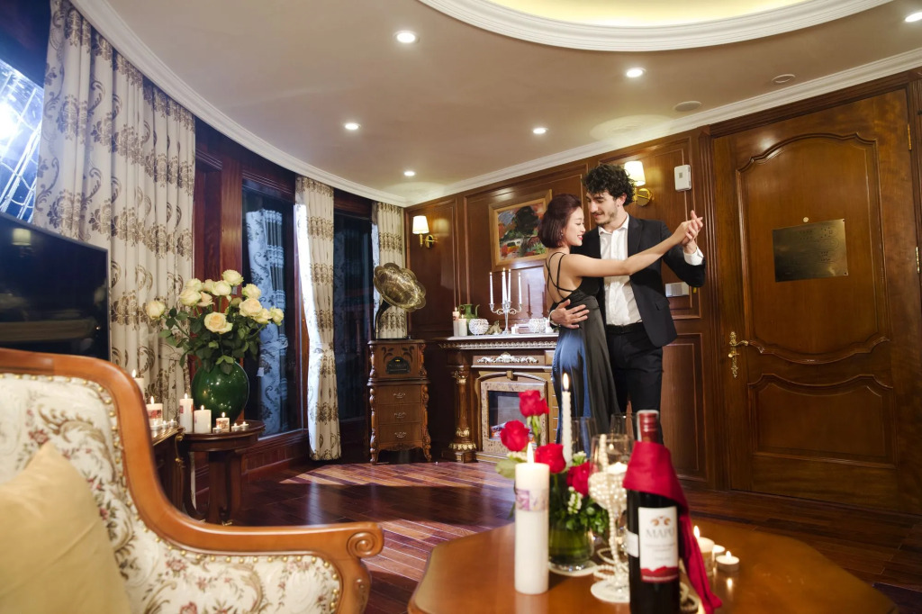 Emperor Cruises Legacy Halong