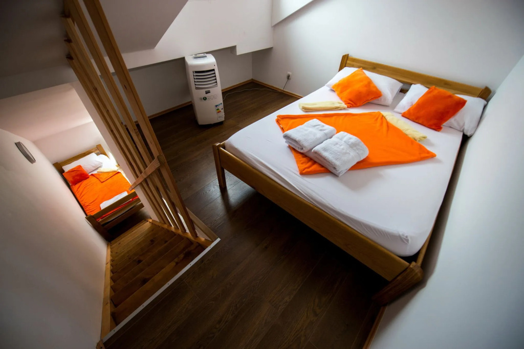 Hotel & Hostel Zagreb
