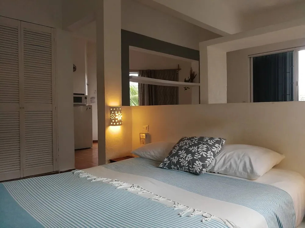 Beautiful Aurora Suite By Perlitas Home