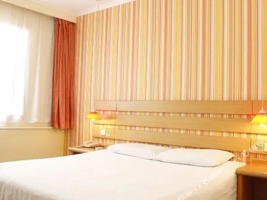 Home Inn (Beijing Wanfeng Road)