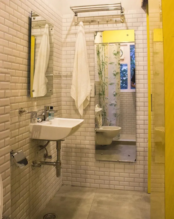 PodStop Delhi - Hostel