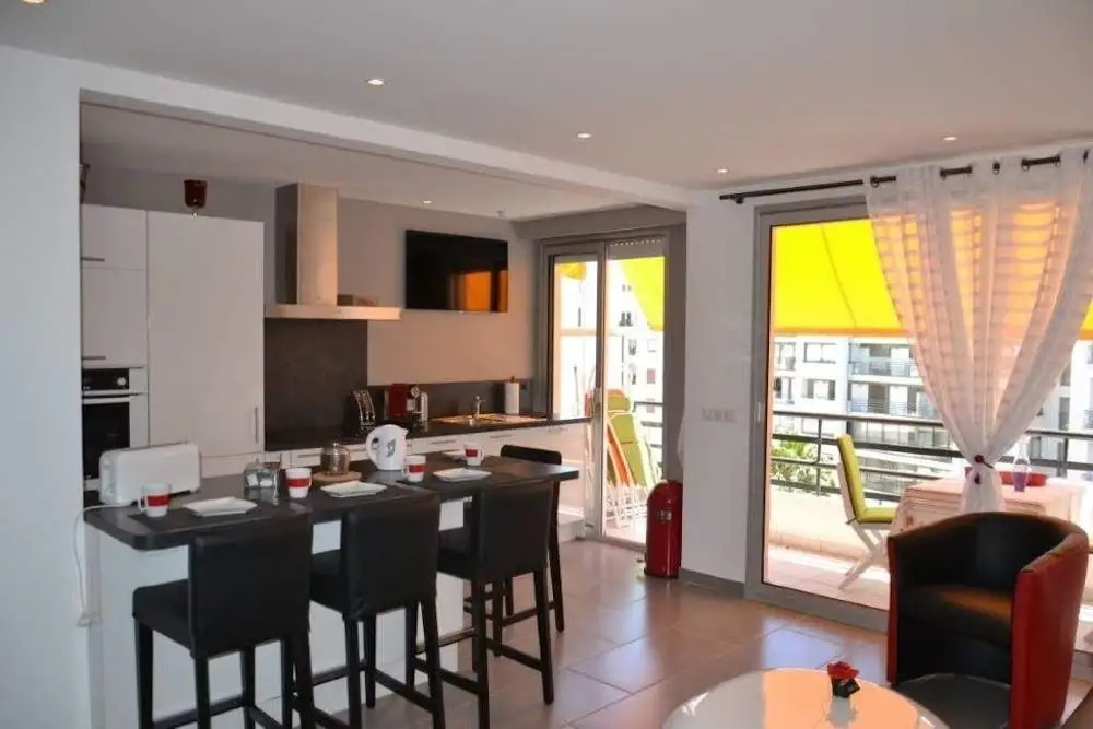 Rouaze Two Bedroom