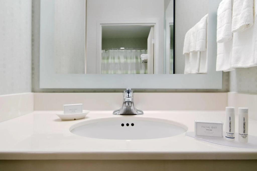 Sonesta Select Seattle Renton Suites