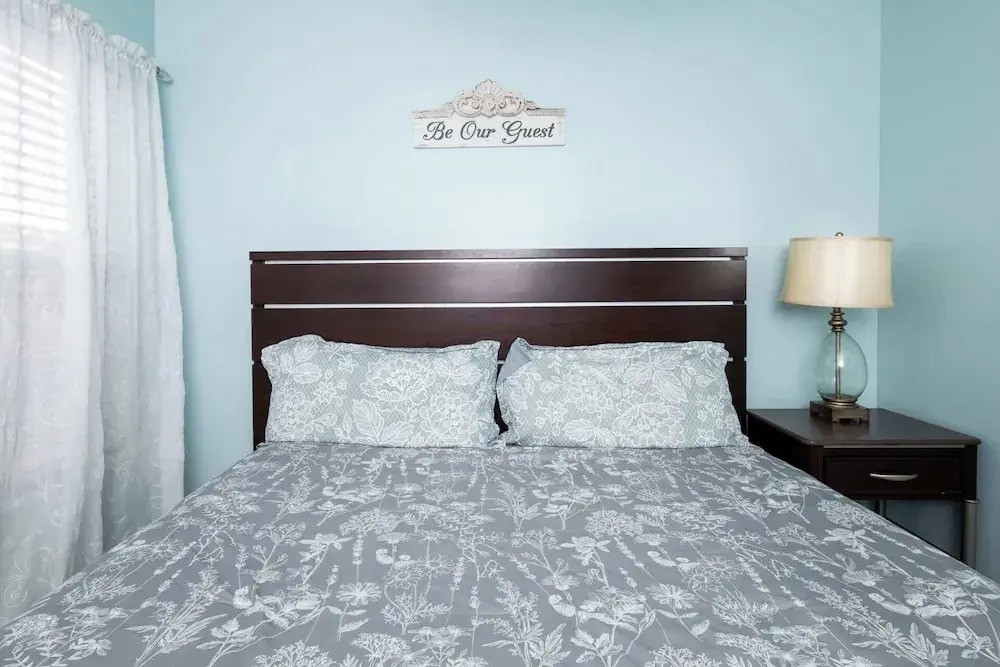 Be Our Guest at Emerald Island