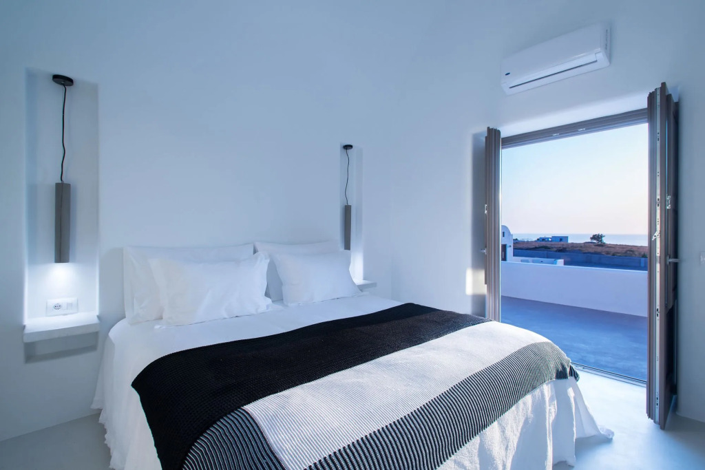 Azar Luxury Villas & Suites