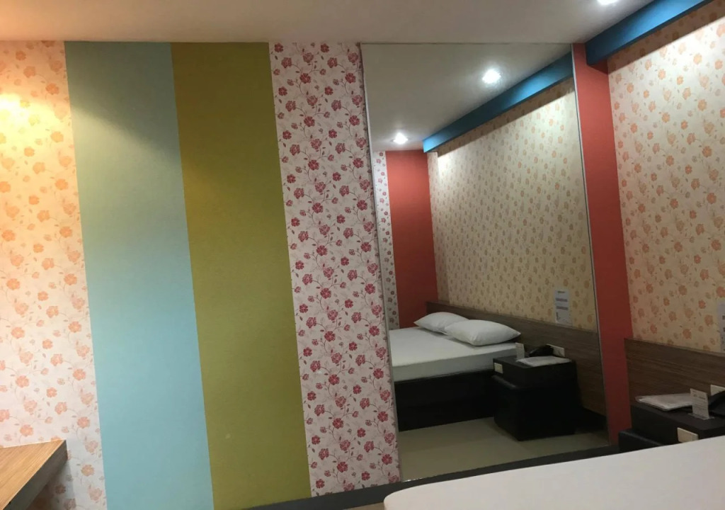 Lux Inn