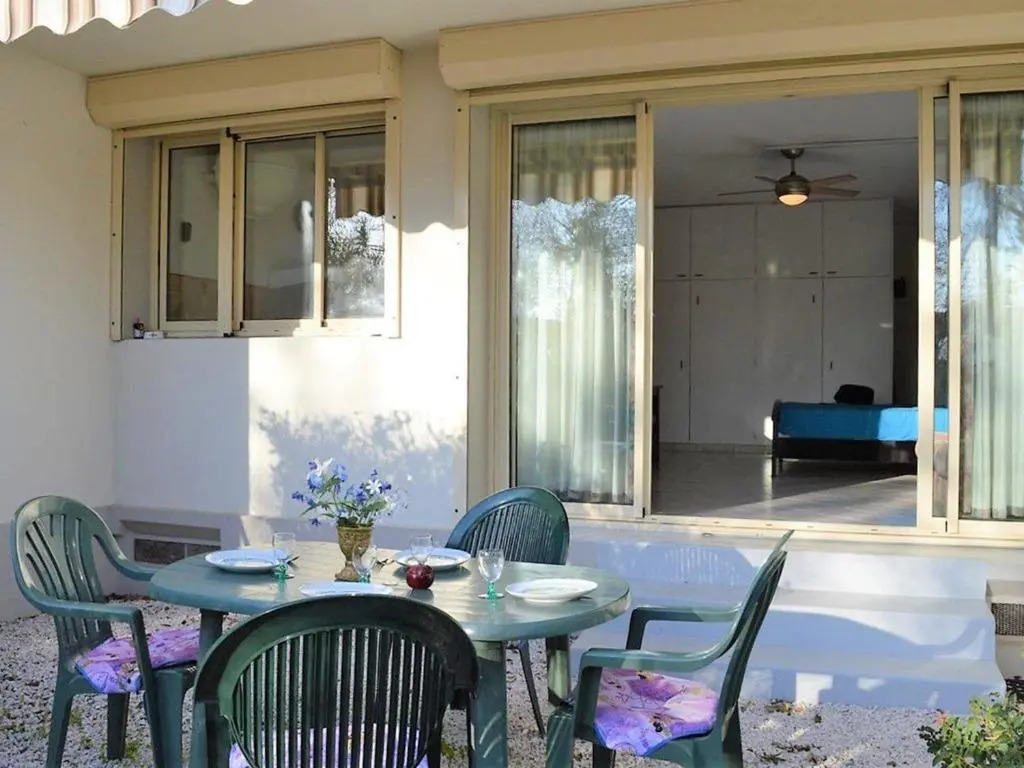 Appartement Le Lavandou, 1 pièce, 3 personnes - FR-1-251-167