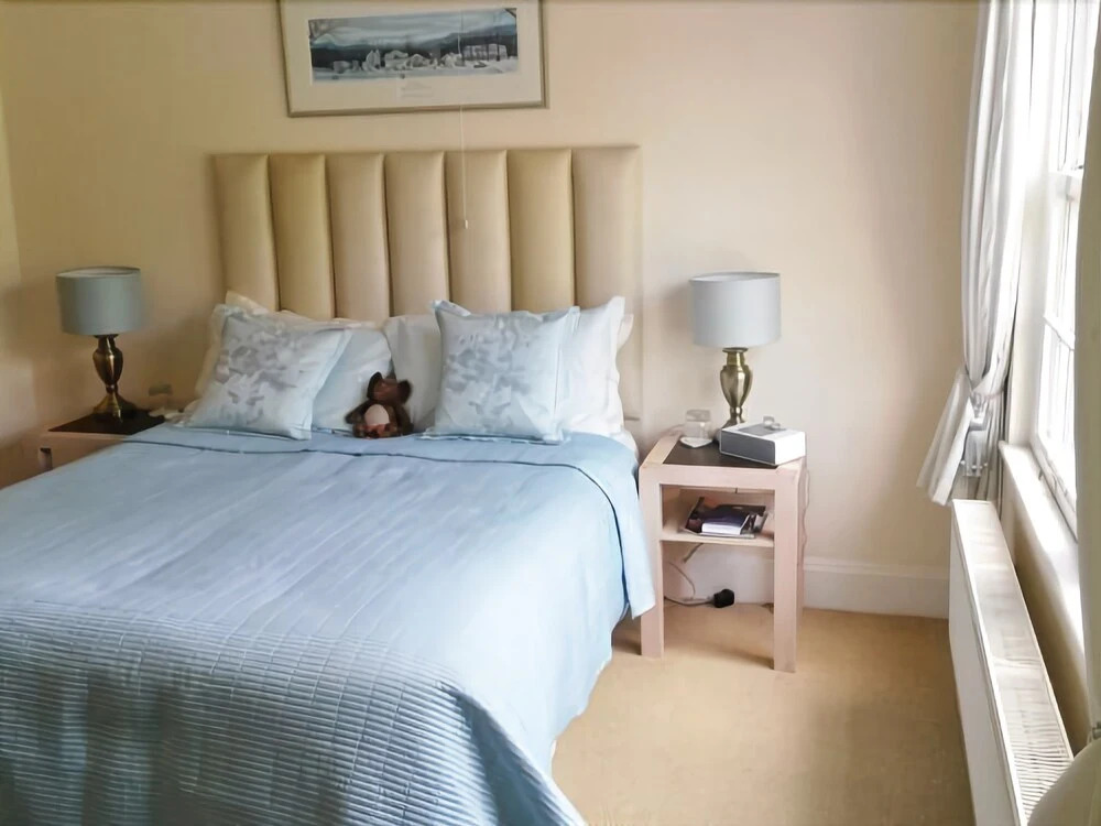 Avalon Lodge B&B