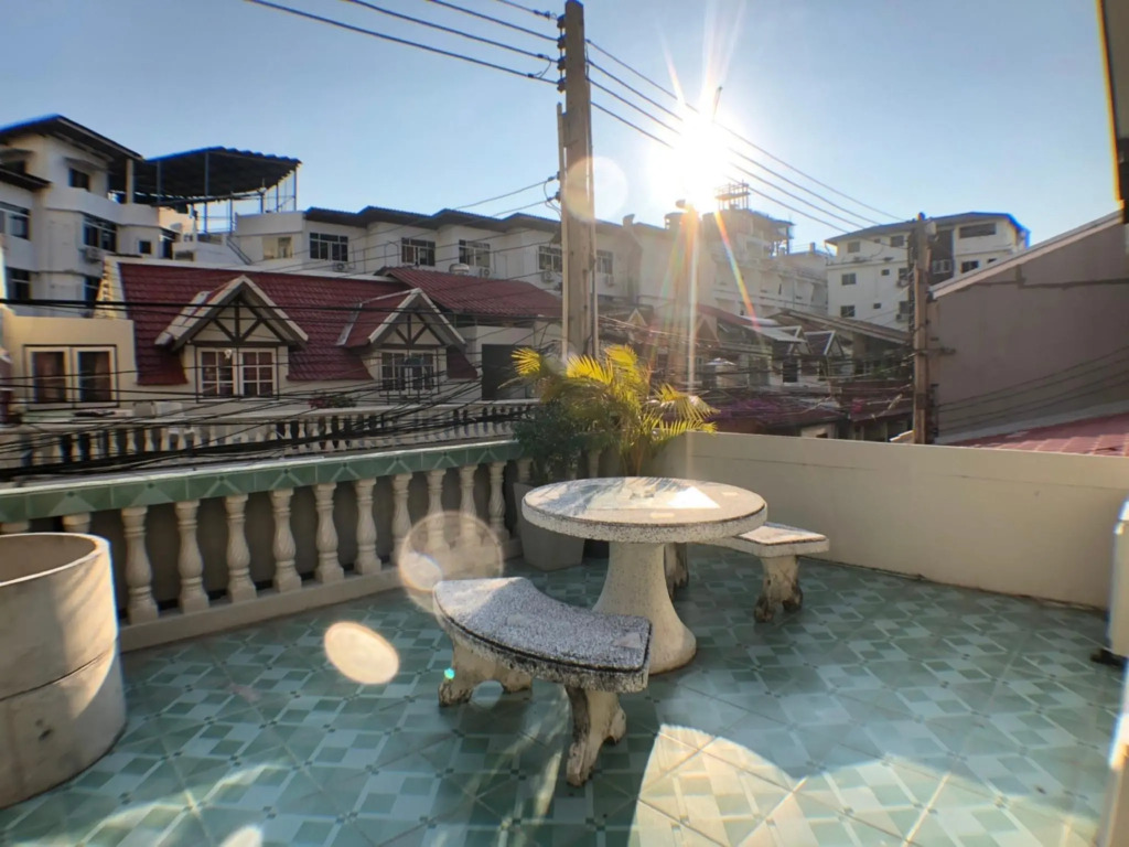 Sumalee Residence