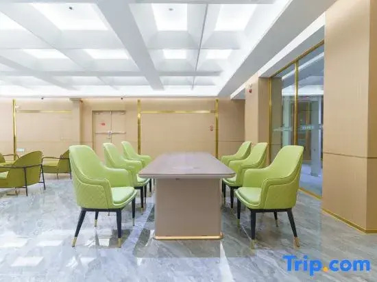 Starway Hotel (Urumqi West Ring Middle Road Agricultural University)