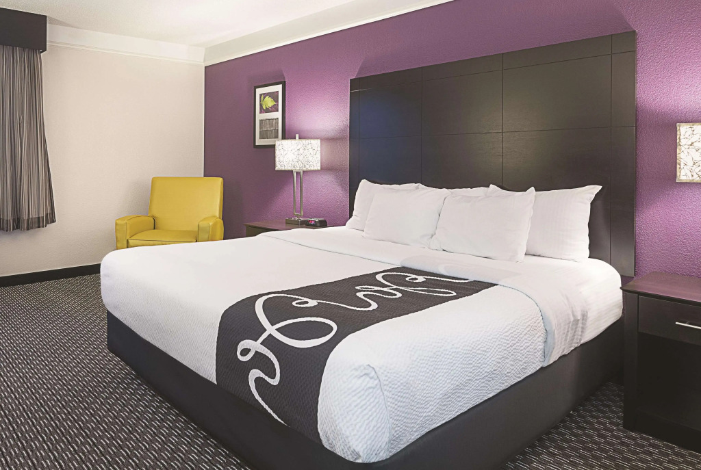 La Quinta by Wyndham Las Vegas Summerlin Tech