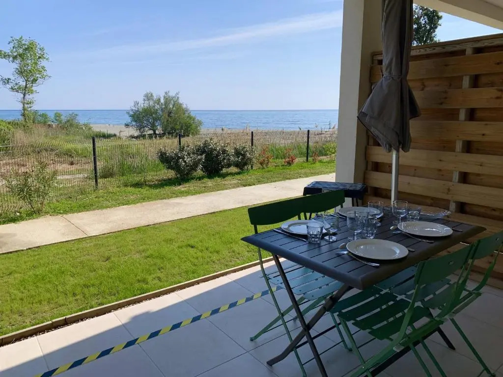 Residence Marina di Bravone - appartement 4 personnes Vue Mer RDC N29