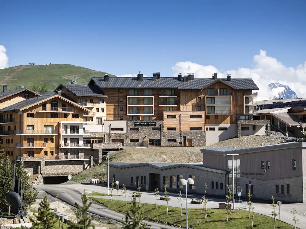 Stylish Apartment Near the Ski-slopes of L'alpe Dhuez