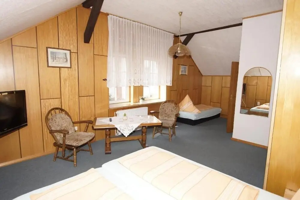 Nichtraucher-Pension Zum Froschkönig