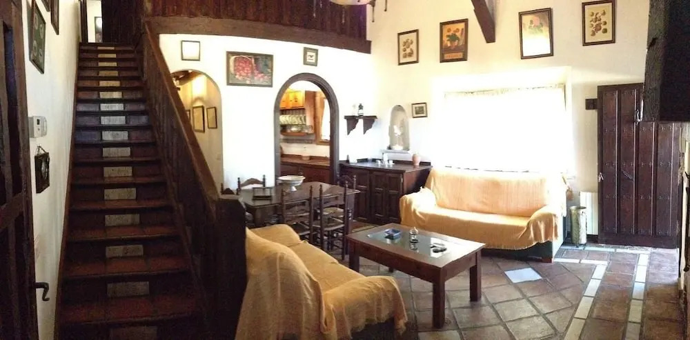 Cortijo Los Cantos