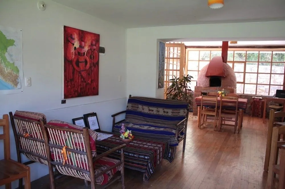 Apu Lodge