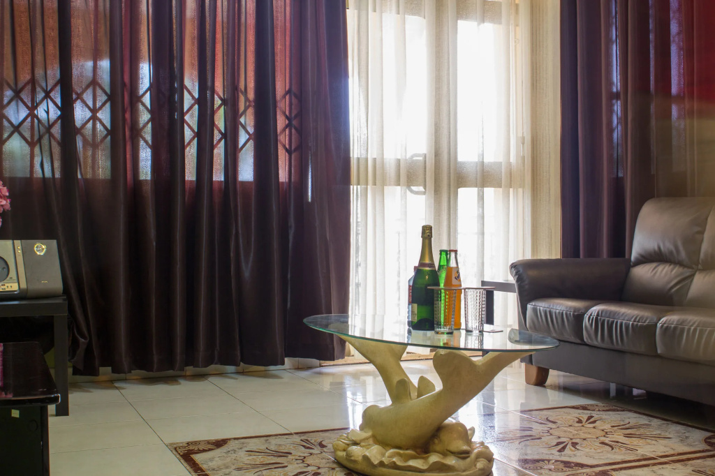 Oriental Hotel North Legon