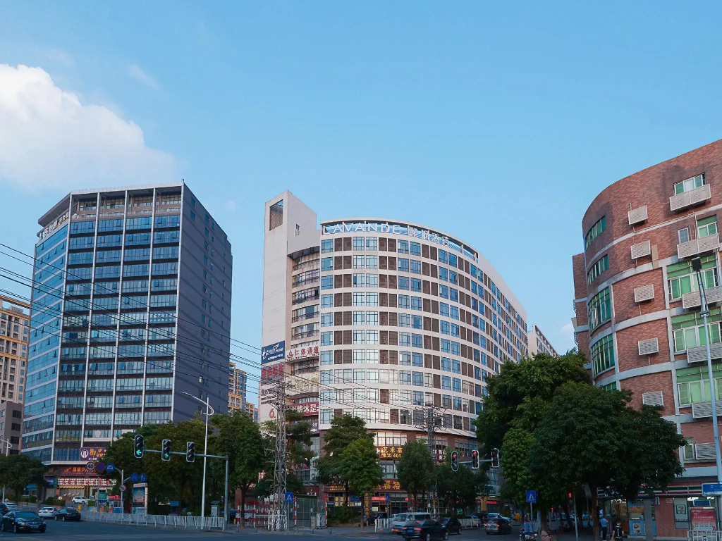 Lavande Hotel (Dongguan nanchengXiping Metro Station)